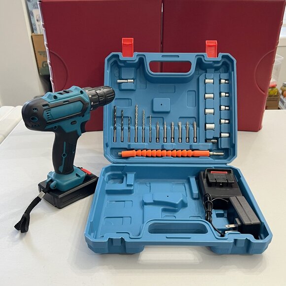 New Rechargeable Cordless Drill w/2 Lithium Batteries, Quick Charger & Tool kit! - Picture 2 of 16